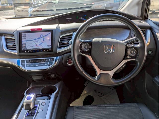 ジェイド ハイブリッドＸ・ホンダセンシング　禁煙　純正８インチＳＤナビ　ブルートゥース　フルセグテレビ　ＤＶＤ再生　ＥＴＣ　前後ドラレコ　ホンダセンシング　レ－ダ－クル－ズコントロ－ズ　フォグ　ＬＥＤオートライト　ＶＳＣ　ミュージックラック（5枚目）