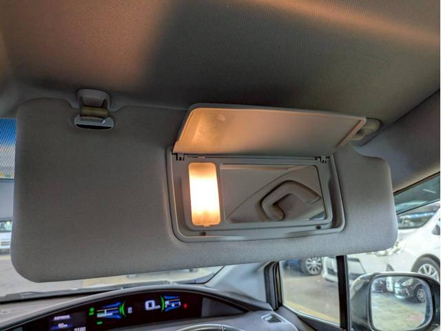 ジェイド ハイブリッドＸ・ホンダセンシング　禁煙　純正８インチＳＤナビ　ブルートゥース　フルセグテレビ　ＤＶＤ再生　ＥＴＣ　前後ドラレコ　ホンダセンシング　レ－ダ－クル－ズコントロ－ズ　フォグ　ＬＥＤオートライト　ＶＳＣ　ミュージックラック（57枚目）