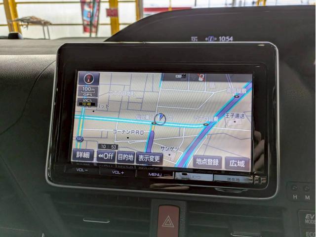 エスクァイア ハイブリッドＧｉ　純正９インチＳＤナビ　ＣＤＤＶＤ再生　バックカメラ　ブルートゥース　フルセグ　両側パワースライドドア　前後ドラレコ　？左右シ－トヒ－タ　ＬＥＤオートライト　クルーズコントロール　フリップダウンモニター（7枚目）