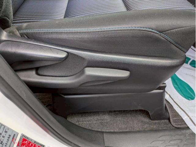 高さ調整のできるシートリフターです