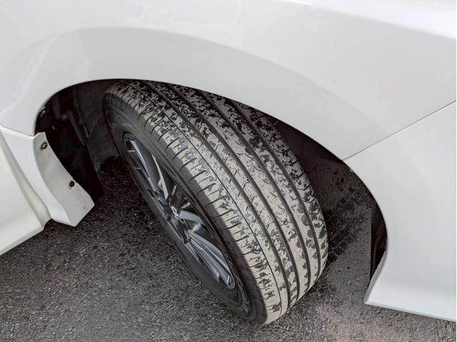 お好みのデザインホイールへの変更や、スタッドレスご購入もお気軽にご相談下さい♪