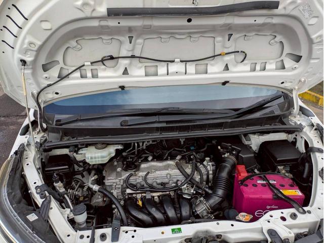 エンジンルームまでクリーニングが行き届いてるので気持ち良く快適なドライブをお楽しみ下さい！