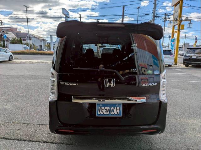ステップワゴンスパーダ インターナビ　パワーエディション　禁煙車　ＨＤＤインターナビ　ＤＶＤ再生　ワンセグテレビ　ＥＴＣ　ミュージックサーバー　ＶＳＣ　フリップダウンモニター　バックカメラ　両側パワースライドドア　オートエアコン　ドラレコ（3枚目）
