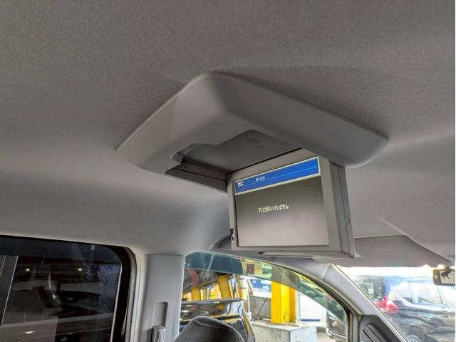 ステップワゴンスパーダ インターナビ　パワーエディション　禁煙車　ＨＤＤインターナビ　ＤＶＤ再生　ワンセグテレビ　ＥＴＣ　ミュージックサーバー　ＶＳＣ　フリップダウンモニター　バックカメラ　両側パワースライドドア　オートエアコン　ドラレコ（12枚目）