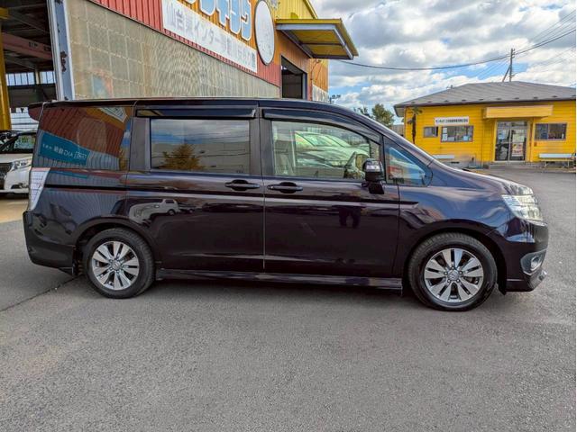 ステップワゴンスパーダ インターナビ　パワーエディション　禁煙車　ＨＤＤインターナビ　ＤＶＤ再生　ワンセグテレビ　ＥＴＣ　ミュージックサーバー　ＶＳＣ　フリップダウンモニター　バックカメラ　両側パワースライドドア　オートエアコン　ドラレコ（17枚目）