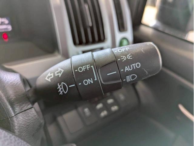 ステップワゴンスパーダ インターナビ　パワーエディション　禁煙車　ＨＤＤインターナビ　ＤＶＤ再生　ワンセグテレビ　ＥＴＣ　ミュージックサーバー　ＶＳＣ　フリップダウンモニター　バックカメラ　両側パワースライドドア　オートエアコン　ドラレコ（54枚目）