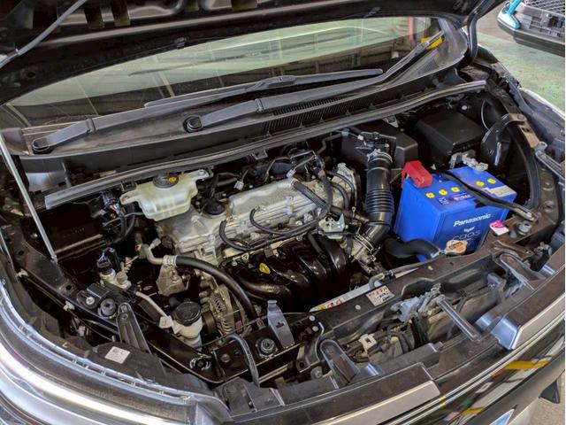 ヴォクシー ＺＳ　煌ＩＩ　禁煙車　純正ＳＤナビ　ブルートゥース　フルセグテレビ　ＤＶＤ再生　ＥＴＣ　オートマチックハイビーム　プリクラッシュセーフティシステム　ＶＳＣ　バックカメラ　車線逸脱警報　アイドリングストップ（22枚目）