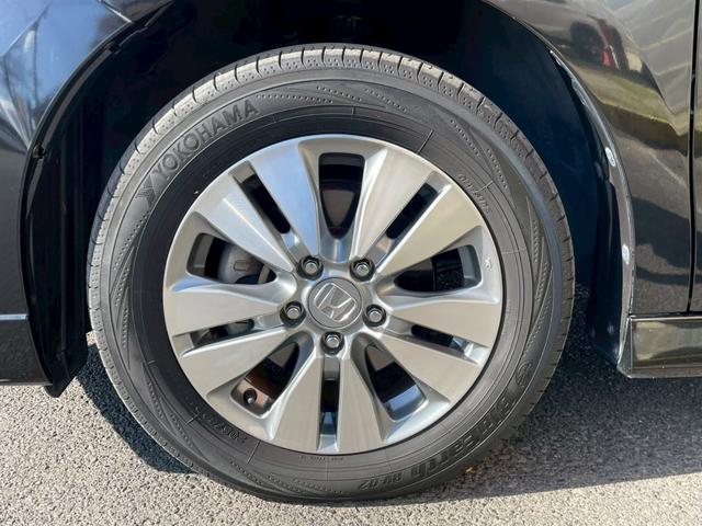 ステップワゴンスパーダ Ｓ　４ＷＤ　禁煙車　クラリオンＳＤナビ　ＣＤ　ＤＶＤ　フルセグテレビ　バックカメラ　アルパインフリップダウン　両側パワースライドドア　ワンオーナー　クルーズコントロール　前後ドライブレコーダー（31枚目）