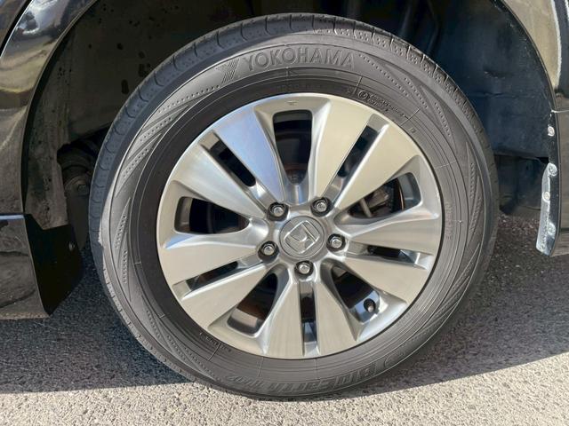 ステップワゴンスパーダ Ｓ　４ＷＤ　禁煙車　クラリオンＳＤナビ　ＣＤ　ＤＶＤ　フルセグテレビ　バックカメラ　アルパインフリップダウン　両側パワースライドドア　ワンオーナー　クルーズコントロール　前後ドライブレコーダー（33枚目）