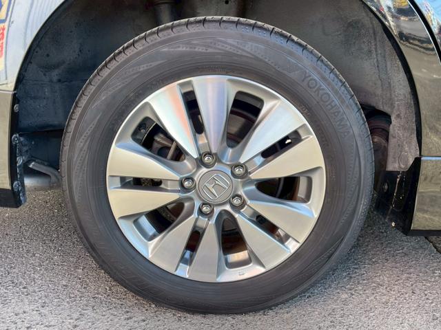 ステップワゴンスパーダ Ｓ　４ＷＤ　禁煙車　クラリオンＳＤナビ　ＣＤ　ＤＶＤ　フルセグテレビ　バックカメラ　アルパインフリップダウン　両側パワースライドドア　ワンオーナー　クルーズコントロール　前後ドライブレコーダー（35枚目）