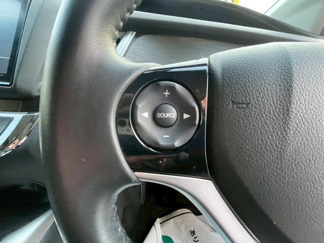 ジェイド X・ホンダセンシング 禁煙車 純正8インチSDナビ CD DVD フルセグテレビ ブルートゥース バックカメラ ホンダセンシング ドラレコ LEDオートライト フリップダウンモニター スマートキー(12枚目)