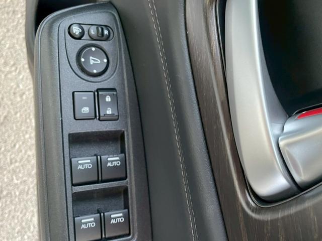 ジェイド X・ホンダセンシング 禁煙車 純正8インチSDナビ CD DVD フルセグテレビ ブルートゥース バックカメラ ホンダセンシング ドラレコ LEDオートライト フリップダウンモニター スマートキー(19枚目)