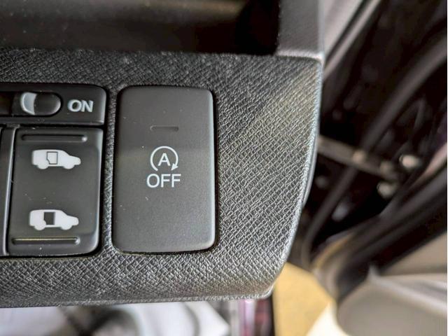 ステップワゴンスパーダ Ｚ　インターナビセレクション　純正インタ－ナビ　ＣＤ　ＤＶＤ再生　バックカメラ　両側パワースライドドア　フリップダウンモニター　パドルシフト　デジタルル－ムミラ－　前後ドライブレコーダー　クルーズコントロール　ＥＴＣ（16枚目）