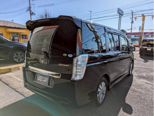 ステップワゴンスパーダ Ｚ　インターナビセレクション　純正インタ－ナビ　ＣＤ　ＤＶＤ再生　バックカメラ　両側パワースライドドア　フリップダウンモニター　パドルシフト　デジタルル－ムミラ－　前後ドライブレコーダー　クルーズコントロール　ＥＴＣ（36枚目）