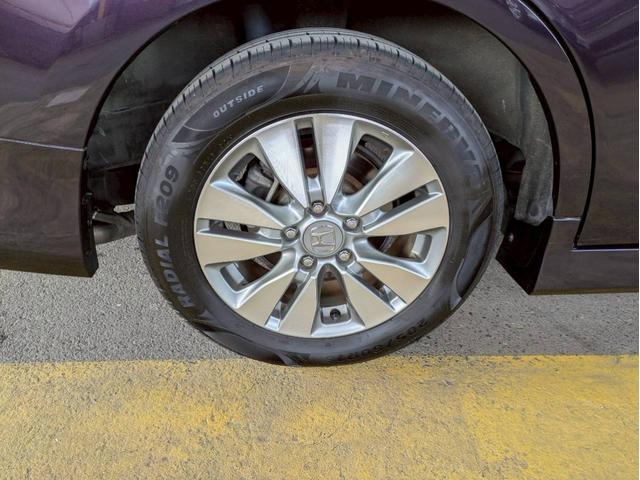 ステップワゴンスパーダ Ｚ　インターナビセレクション　純正インタ－ナビ　ＣＤ　ＤＶＤ再生　バックカメラ　両側パワースライドドア　フリップダウンモニター　パドルシフト　デジタルル－ムミラ－　前後ドライブレコーダー　クルーズコントロール　ＥＴＣ（47枚目）