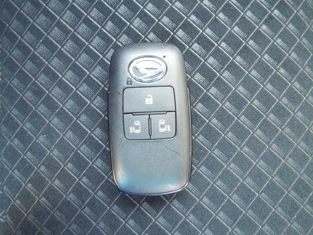 カスタムX スマートシスト VSC TRC付 電動ドア(17枚目)