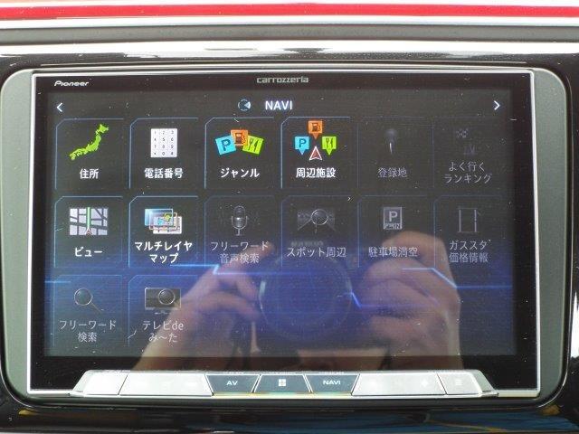 ザ・ビートル デザイン　８インチナビＴＶ　ＤＶＤ　ＣＤ　Ｂｌｕｅｔｏｏｔｈ　ディスチャージヘッドライト　バックカメラ　フォグランプ　電動格納式ミラー　ウィンカーミラー　ミラーヒーター　１８インチアルミホイール　キーレスエントリー（8枚目）