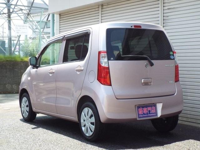 ワゴンＲ ＦＸ　エネチャージ搭載車　アイドリングストップ　ＣＤプレーヤー装着車　ＣＶＴ　プライバシーガラス　電動格納式ドアミラー　キーレスエントリー（6枚目）