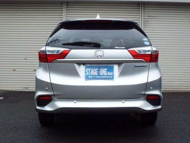 シャトル ハイブリッド　ギャザズナビＴＶ　ＣＤ　Ｂｌｕｅｔｏｏｔｈ　バックカメラ　ＨＹＢＲＩＤ　車両接近通報装置　横滑り防止付き　電動格納ドアミラー　ウィンカーミラー　パーキングセンサー　ステアリングスイッチ　車輌接近通報装置　プライバシーガラス　プッシュスタート（34枚目）