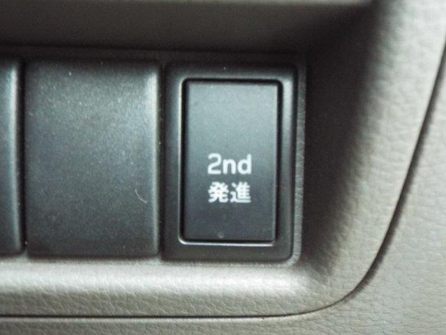 エブリイ ジョイン　４ＷＤ　ＣＤステレオ　プライバシーガラス　電動格納式ドアミラー　リアヒーター　キーレスエントリー（11枚目）
