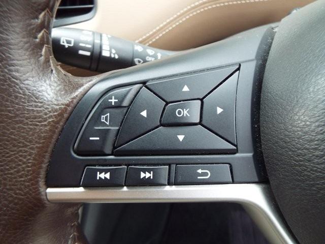 セレナ ＨＷＳプロパイロットエディション　４ＷＤ　純正９型ナビＴＶ　フリップダウンモニター　バックカメラ　エマージェンシーブレーキ　プロパイロット　アイドリングストップ　オートライト　クルーズコントロール　ＬＥＤヘッドライト・フォグ　両側ハンズフリーオートスライドドア（23枚目）