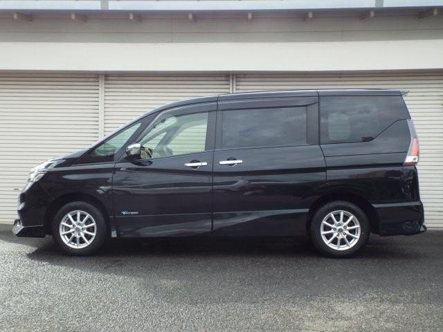セレナ ＨＷＳプロパイロットエディション　４ＷＤ　純正９型ナビＴＶ　フリップダウンモニター　バックカメラ　エマージェンシーブレーキ　プロパイロット　アイドリングストップ　オートライト　クルーズコントロール　ＬＥＤヘッドライト・フォグ　両側ハンズフリーオートスライドドア（51枚目）