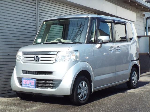Ｎ－ＢＯＸ Ｇ　４ＷＤ　ギャザズＣＤステレオ　横滑り防止付き　ＣＶＴ　アイドリングストップ　電動格納式ドアミラー　ミラーヒーター　ＥＣＯＮ　プライバシーガラス　プッシュスタート（4枚目）