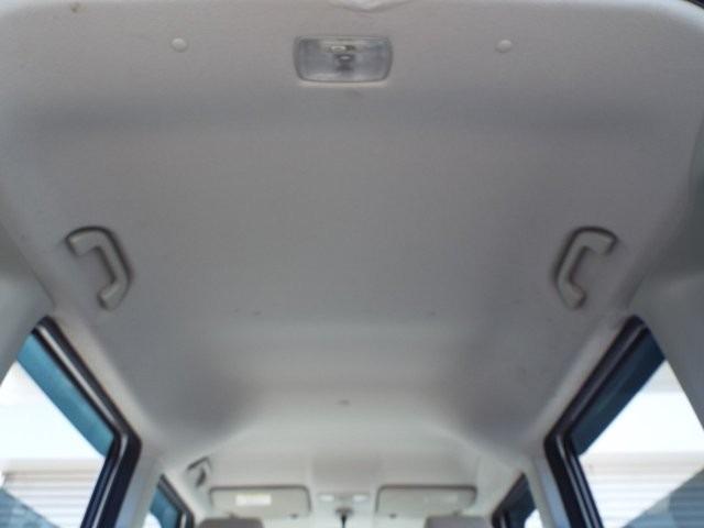 Ｎ－ＢＯＸ Ｇ　４ＷＤ　ギャザズＣＤステレオ　横滑り防止付き　ＣＶＴ　アイドリングストップ　電動格納式ドアミラー　ミラーヒーター　ＥＣＯＮ　プライバシーガラス　プッシュスタート（12枚目）