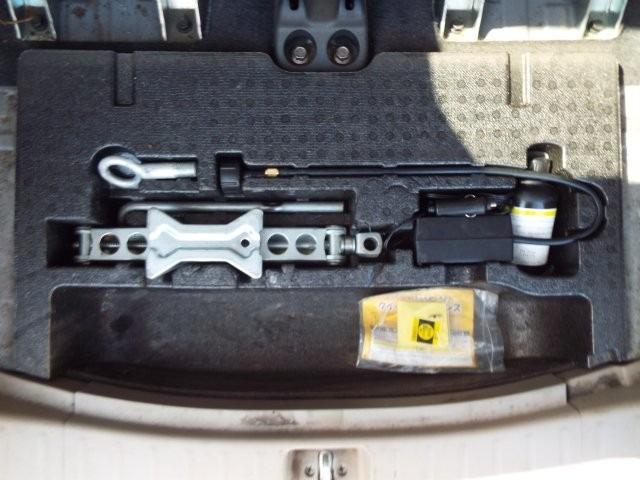Ｎ－ＢＯＸ Ｇ　４ＷＤ　ギャザズＣＤステレオ　横滑り防止付き　ＣＶＴ　アイドリングストップ　電動格納式ドアミラー　ミラーヒーター　ＥＣＯＮ　プライバシーガラス　プッシュスタート（25枚目）