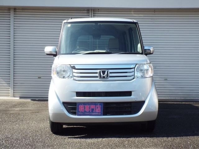 Ｎ－ＢＯＸ Ｇ　４ＷＤ　ギャザズＣＤステレオ　横滑り防止付き　ＣＶＴ　アイドリングストップ　電動格納式ドアミラー　ミラーヒーター　ＥＣＯＮ　プライバシーガラス　プッシュスタート（28枚目）