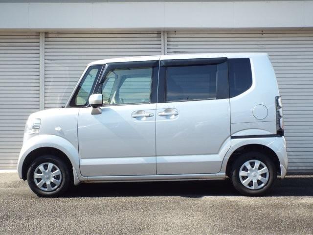 Ｎ－ＢＯＸ Ｇ　４ＷＤ　ギャザズＣＤステレオ　横滑り防止付き　ＣＶＴ　アイドリングストップ　電動格納式ドアミラー　ミラーヒーター　ＥＣＯＮ　プライバシーガラス　プッシュスタート（30枚目）