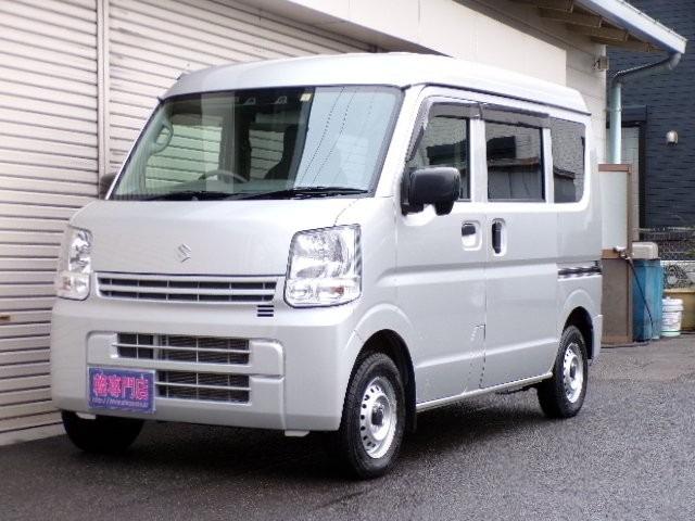 エブリイ ＰＡリミテッド　４ＷＤ　アイドリングストップ　デュアルカメラブレーキサポート　オートライト　オートハイビーム　横滑り防止付き　ラジオ　パーキングセンサー　プライバシーガラス　キーレスエントリー　純正ラジオ（4枚目）
