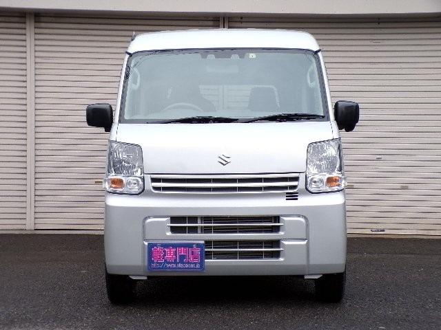 エブリイ ＰＡリミテッド　４ＷＤ　アイドリングストップ　デュアルカメラブレーキサポート　オートライト　オートハイビーム　横滑り防止付き　ラジオ　パーキングセンサー　プライバシーガラス　キーレスエントリー　純正ラジオ（28枚目）