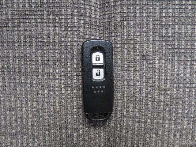 N-BOX G ナビTV CDBluetooth バックカメラ CVT アイドリングストップ LEDヘッドライト ウィンカーミラー プッシュスタート ETC 横滑り防止付き プライバシーガラス 電動格納式ドアミラー(18枚目)
