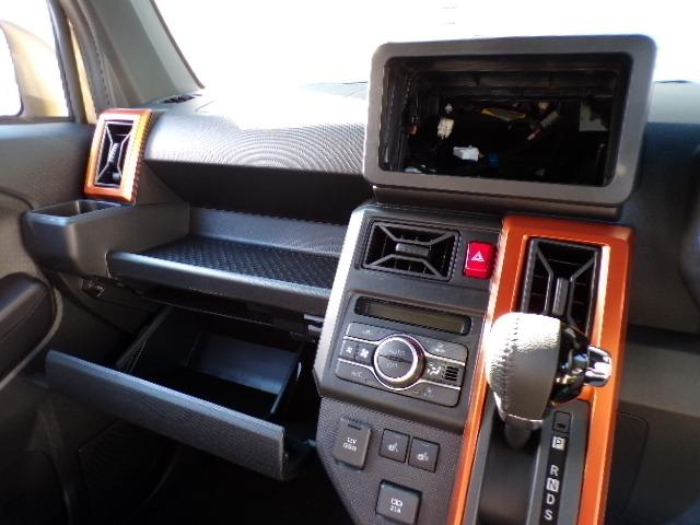 タフト G スマートアシストブレーキ アイドリングストップ LEDヘッドライト・フォグ パーキングセンサー ステアリングスイッチ バックカメラ サンルーフ プライバシーガラス シートヒーター 横滑り防止付き オートライト オートハイビーム 電動格納ドアミラー(24枚目)