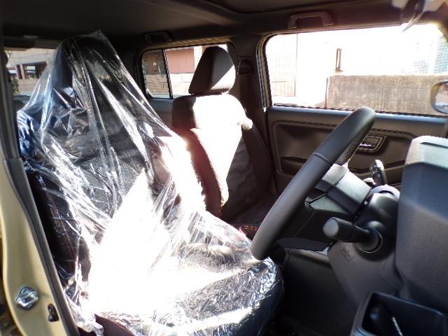 タフト G スマートアシストブレーキ アイドリングストップ LEDヘッドライト・フォグ パーキングセンサー ステアリングスイッチ バックカメラ サンルーフ プライバシーガラス シートヒーター 横滑り防止付き オートライト オートハイビーム 電動格納ドアミラー(31枚目)