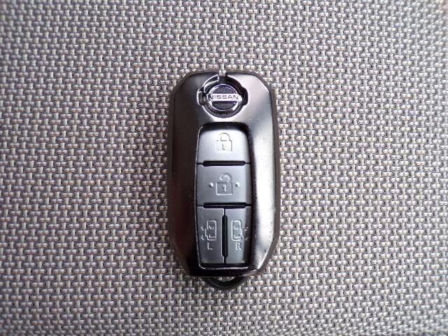 セレナ G インパルエアロ 9型ナビTV DVD CD Bt アラウンドビューモニター フリップダウンモニター 両側ハンズフリーオートスライドドア エマージェンシーブレーキ アイドリングストップ LEDヘッドライト クルーズコントロール パーキングアシスト(27枚目)