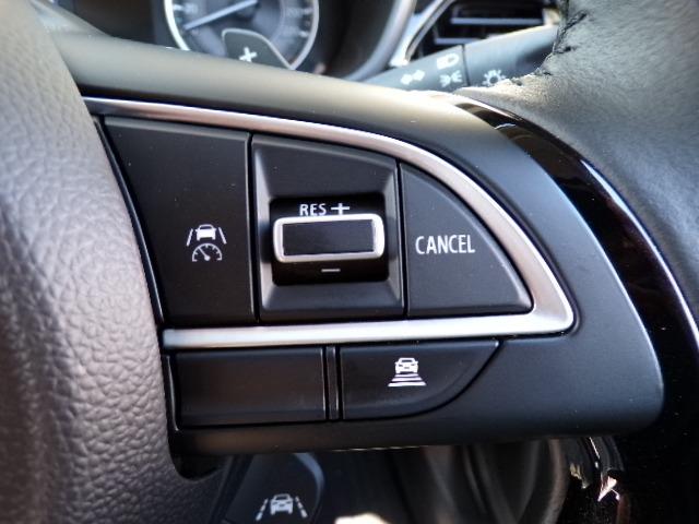 フロンクス ベースグレード 4WD 9型全方位モニター付きナビTV スズキコネクト デュアルセンサーブレーキ2 アイドリングストップ LEDヘッドライト クルーズコントロール オートハイビーム シートヒーター ハーフレザーシート 置くだけ充電 ヘッドアップディスプレイ(20枚目)