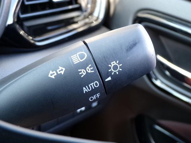 フロンクス ベースグレード 4WD 9型全方位モニター付きナビTV スズキコネクト デュアルセンサーブレーキ2 アイドリングストップ LEDヘッドライト クルーズコントロール オートハイビーム シートヒーター ハーフレザーシート 置くだけ充電 ヘッドアップディスプレイ(21枚目)