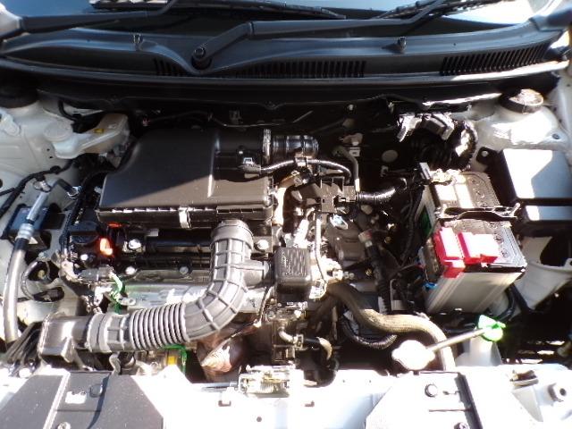 フロンクス ベースグレード 4WD 9型全方位モニター付きナビTV スズキコネクト デュアルセンサーブレーキ2 アイドリングストップ LEDヘッドライト クルーズコントロール オートハイビーム シートヒーター ハーフレザーシート 置くだけ充電 ヘッドアップディスプレイ(40枚目)