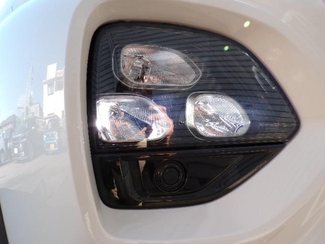 フロンクス ベースグレード 4WD 9型全方位モニター付きナビ デュアルセンサーブレーキ2 アイドリングストップ LEDヘッドライト ETC クルーズコントロール シートヒーター ハーフレザーシート パーキングセンサー ヘッドアップディスプレイ(37枚目)