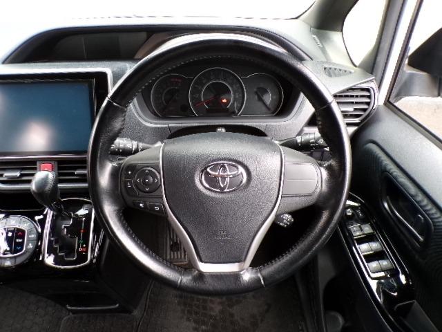 ヴォクシー ZS 4WD 10.5型ナビTV DVD CD Bt バックカメラ トヨタセーフティセンス 両側パワースライドドア CVT アイドリングストップ LEDヘッドライト・フォグ ETC クルーズコントロール オートハイビーム プッシュスタート(7枚目)