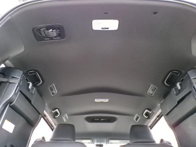 ヴォクシー ZS 4WD 10.5型ナビTV DVD CD Bt バックカメラ トヨタセーフティセンス 両側パワースライドドア CVT アイドリングストップ LEDヘッドライト・フォグ ETC クルーズコントロール オートハイビーム プッシュスタート(15枚目)