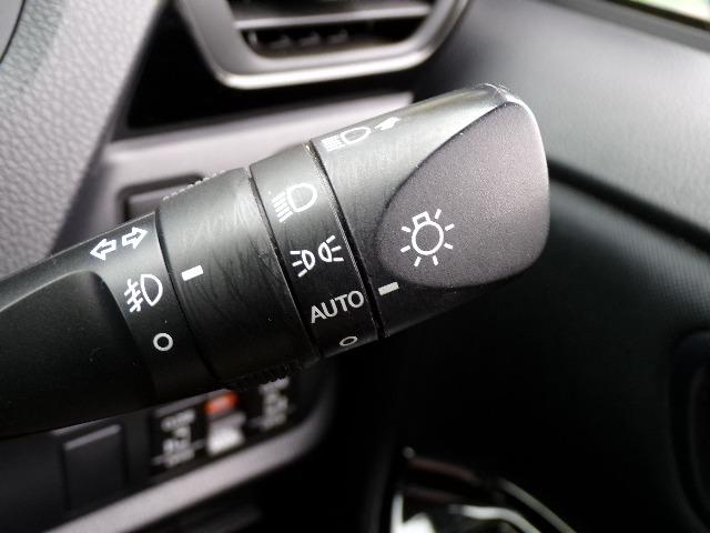 ヴォクシー ZS 4WD 10.5型ナビTV DVD CD Bt バックカメラ トヨタセーフティセンス 両側パワースライドドア CVT アイドリングストップ LEDヘッドライト・フォグ ETC クルーズコントロール オートハイビーム プッシュスタート(17枚目)