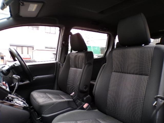 ヴォクシー ZS 4WD 10.5型ナビTV DVD CD Bt バックカメラ トヨタセーフティセンス 両側パワースライドドア CVT アイドリングストップ LEDヘッドライト・フォグ ETC クルーズコントロール オートハイビーム プッシュスタート(37枚目)