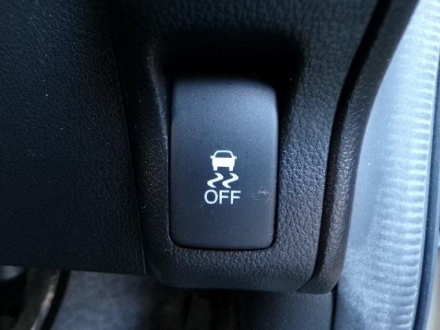 Ｎ－ＢＯＸ Ｇ・Ｌパッケージ　アイドリングストップ　両側パワースライドドア　ＣＤステレオ　ＥＴＣ　横滑り防止付き　プライバシーガラス　電動格納ドアミラー　１４インチアルミホイール　ウィンカーミラー　プッシュスタート（12枚目）