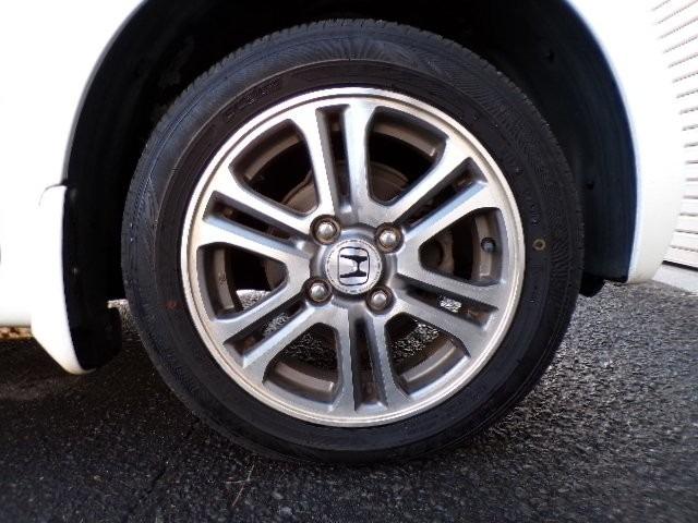 Ｎ－ＢＯＸ Ｇ・Ｌパッケージ　アイドリングストップ　両側パワースライドドア　ＣＤステレオ　ＥＴＣ　横滑り防止付き　プライバシーガラス　電動格納ドアミラー　１４インチアルミホイール　ウィンカーミラー　プッシュスタート（24枚目）