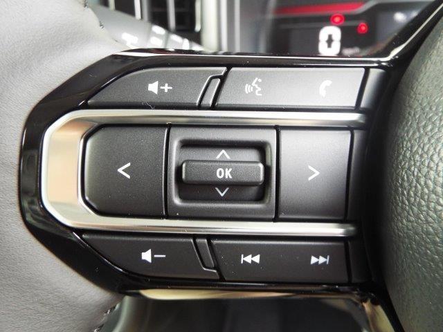 スペーシアカスタム ハイブリッドXSターボ 9型全方位モニター付きナビTV スズキコネクト対応通信機装着車 両側パワースライドドア アイドリングストップ 横滑り防止付 デュアルセンサーブレーキサポート2 オートハイビーム パーキングセンサーLEDヘッドライト フォグランプ(16枚目)