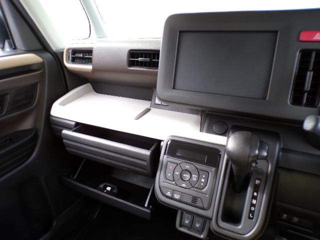 スペーシア ハイブリッドＧ　４ＷＤ　デュアルセンサーブレーキサポート２　ＣＶＴ　アイドリングストップ　横滑り防止付き　シートヒーター　ＬＥＤヘッドライト　オートライト　オートハイビーム　プライバシーガラス　電動格納式ドアミラー　パーキングセンサー　ステアリングスイッチ（20枚目）