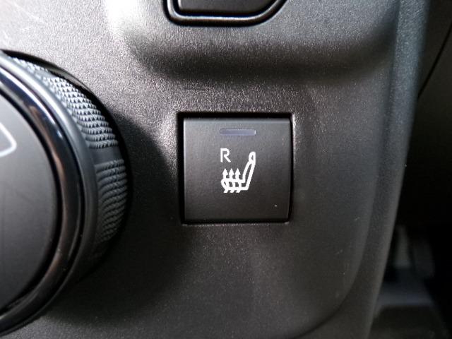 シーポッド Ｇ　トヨタセーフティセンス　ナビＴＶ　バックカメラ付き　プライバシーガラス　横滑り防止付き　オートライト　ＬＥＤヘッドライト　シートヒーター　電動格納ドアミラー　ウィンカーミラー　パーキングセンサー　プッシュスタート（15枚目）